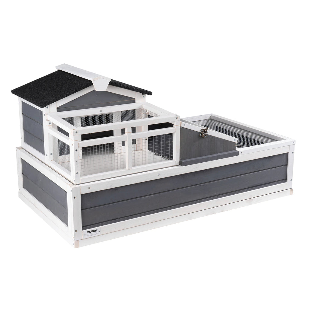 2-Story Wooden Habitat House with Adjustable Ramp